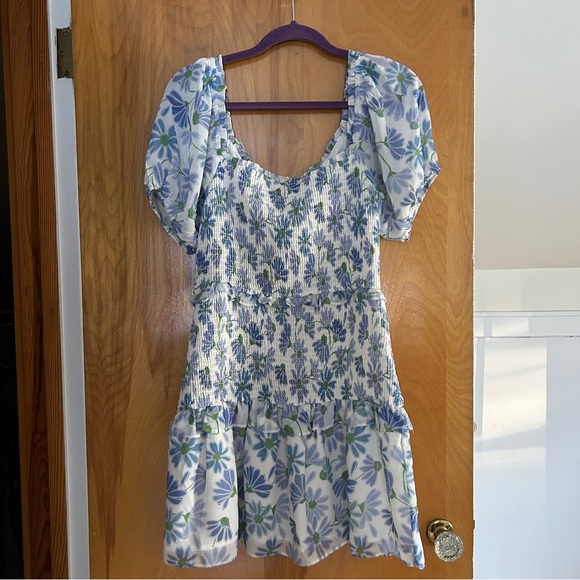 NWT Storia Blue Daisy Smocked Dress - Picture 2 of 8